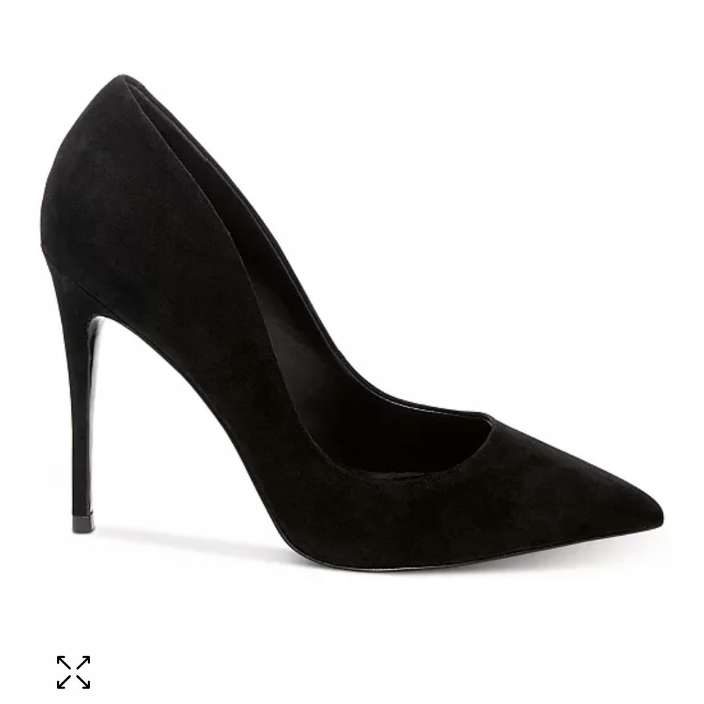Steve Madden Daisie Black Suede size 7